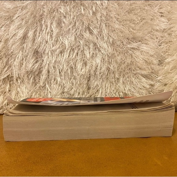 Two suspense filled books - Picture 5 of 11